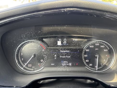 Used 2024 Cadillac XT5 Premium Luxury image 16