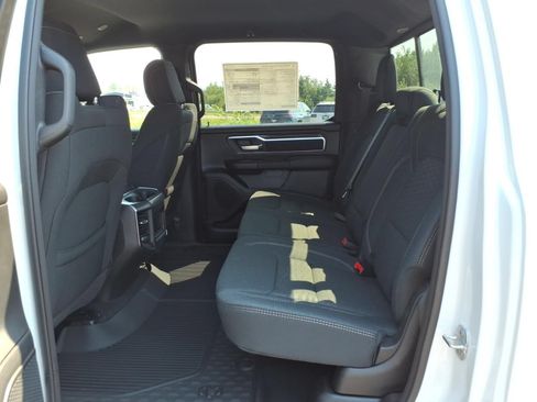 New 2026 RAM 1500 Big Horn AWD/4WD image 12