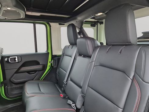 New 2026 Jeep Wrangler Unlimited Rubicon 392 image 19