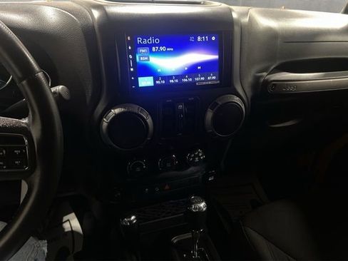 Used 2014 Jeep Wrangler Unlimited Sport w/ Quick Order Package 24S image 15