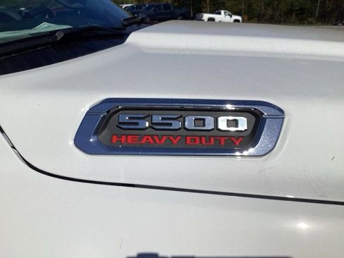 New 2025 RAM 5500 Tradesman AWD/4WD image 11