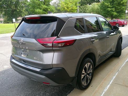 Used 2023 Nissan Rogue SV AWD/4WD image 5