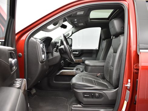 Used 2021 GMC Sierra 3500 Denali w/ Denali Ultimate Package image 8