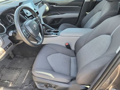 Used 2022 Toyota Camry LE image 16