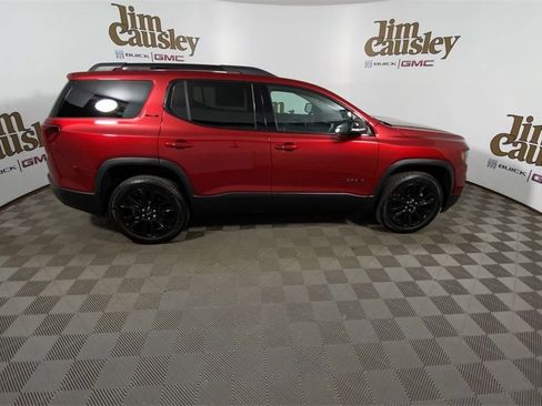 Certified 2023 GMC Acadia SLE w/ Driver Convenience Package image 9