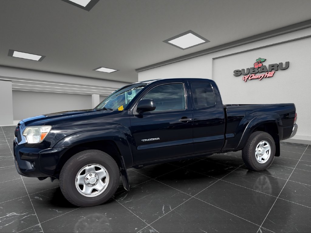 Used 2013 Toyota Tacoma 4x4 Access Cab w/ SR5 Pkg image 9