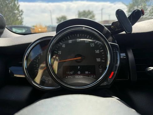 Used 2019 MINI Cooper S w/ Signature Upholstery Package FWD image 41
