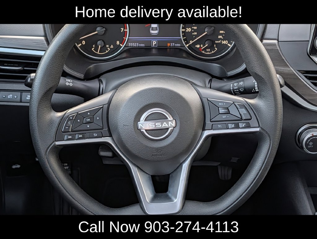 Used 2025 Nissan Altima 2.5 SV FWD image 13