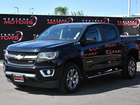 Used 2020 Chevrolet Colorado Z71 image 3