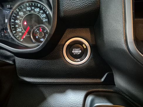 Used 2019 RAM 1500 Big Horn image 17