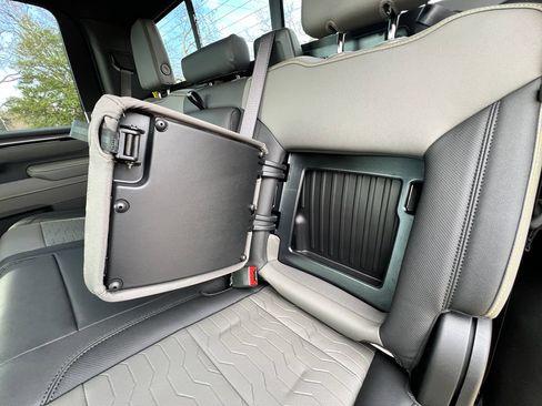 New 2026 Chevrolet Silverado 2500 ZR2 image 19