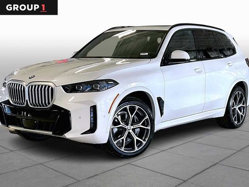 New 2026 BMW X5 xDrive40i w/ M Sport Package image 1