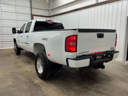 Used 2013 GMC Sierra 3500 Denali image 7