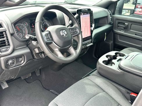 New 2026 RAM 2500 Tradesman AWD/4WD image 18