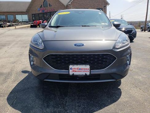 Used 2021 Ford Escape SEL w/ Technology Package image 2