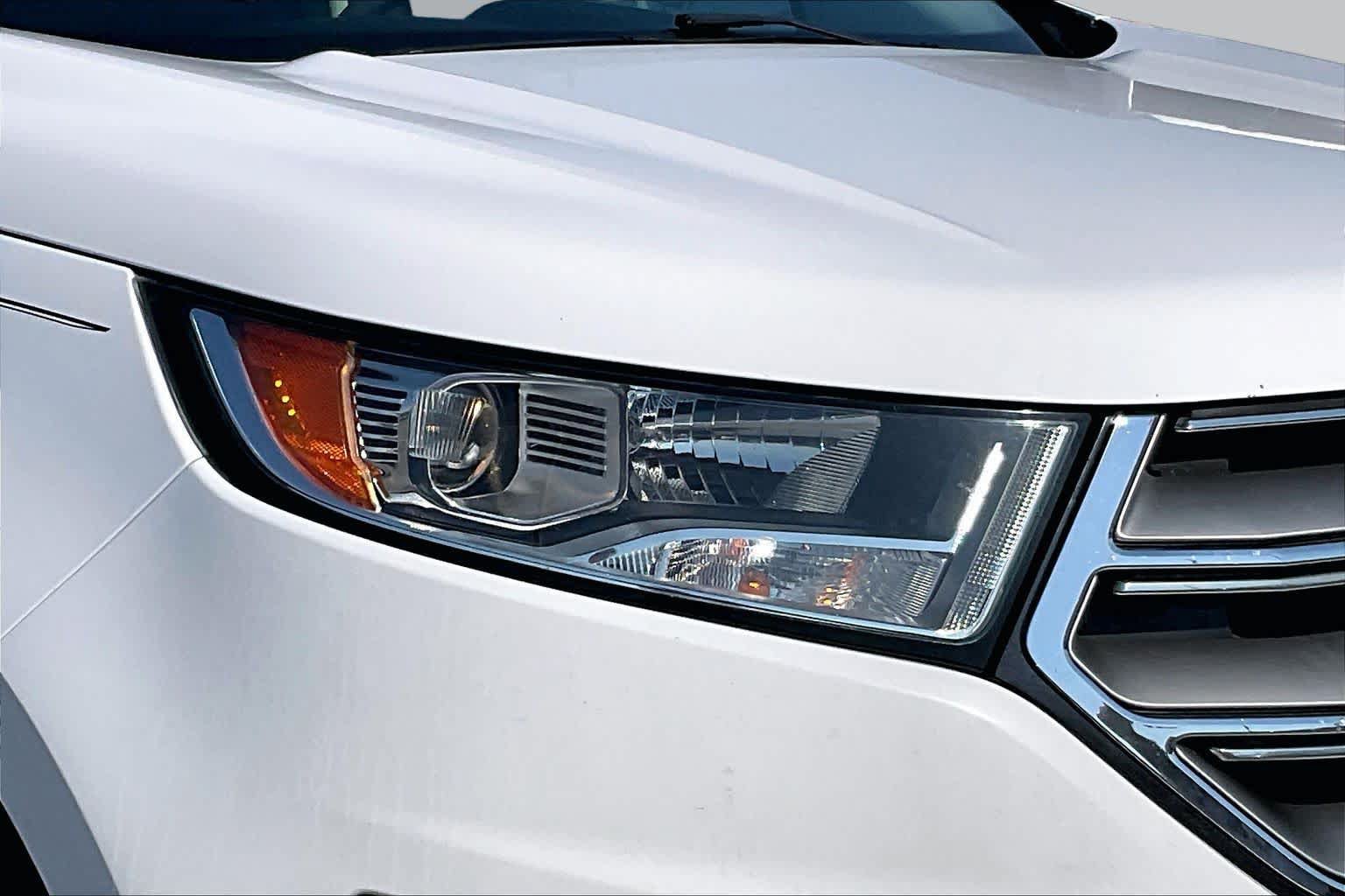 Used 2016 Ford Edge SE FWD image 24