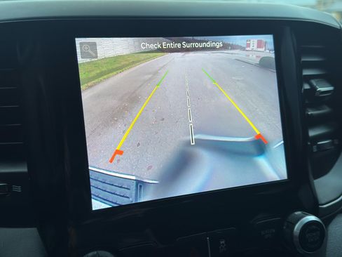 Used 2022 RAM 3500 Tradesman w/ Chrome Appearance Group image 31