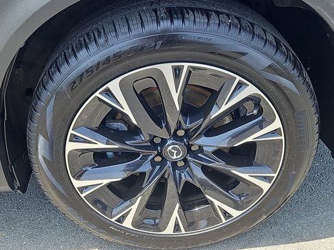 Used 2024 MAZDA CX-90 Plug-In Hybrid w/ Premium Plus AWD/4WD image 8