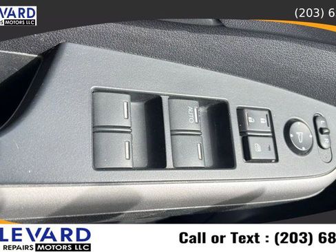 Used 2013 Honda CR-V EX-L image 29