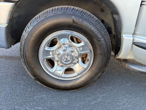 Used 2004 Dodge Ram 2500 Truck SLT image 24