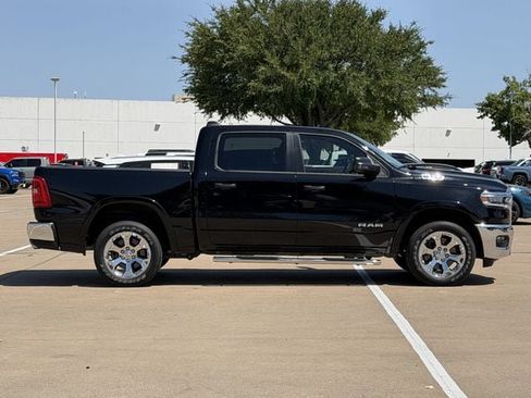 Used 2025 RAM 1500 Lone Star AWD/4WD image 3
