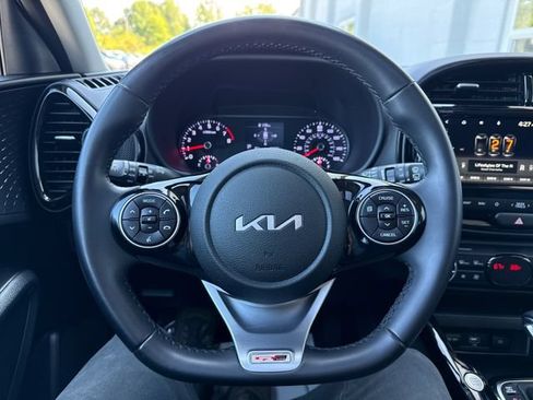 Used 2022 Kia Soul GT-Line FWD image 19