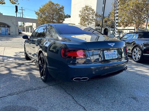 Used 2018 Bentley Flying Spur S V8 image 11