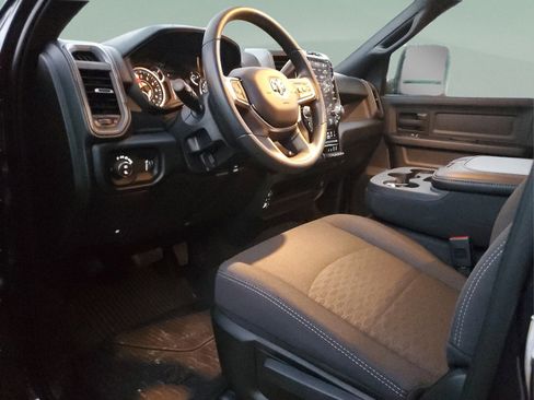 Used 2025 RAM 2500 Tradesman AWD/4WD image 16