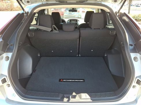 Used 2023 Mitsubishi Eclipse Cross ES AWD/4WD image 28