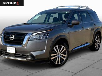 Used 2022 Nissan Pathfinder Platinum w/ Cargo Package video 1