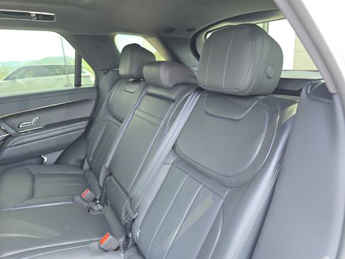 Used 2024 Land Rover Range Rover Sport Dynamic SE image 14