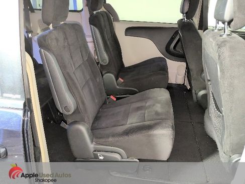 Used 2011 Dodge Grand Caravan Crew image 42