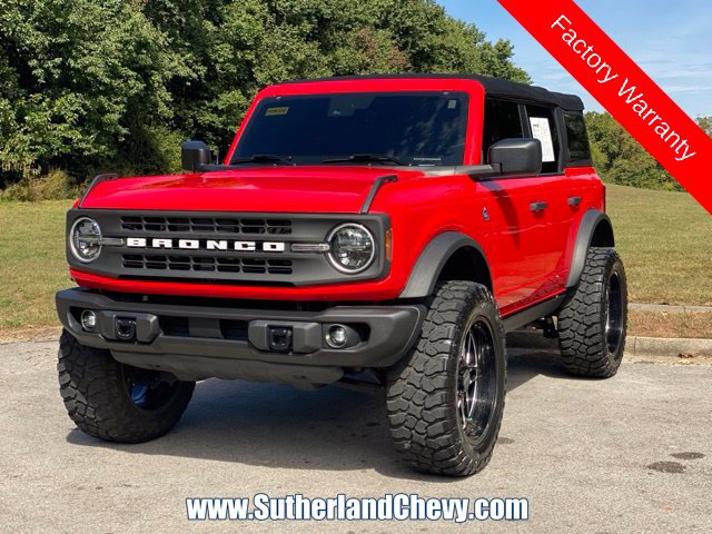 Used 2023 Ford Bronco Black Diamond AWD/4WD image 3