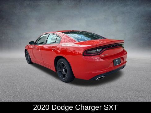 Used 2020 Dodge Charger SXT w/ Leather Interior Group RWD image 3