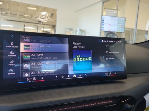 Used 2025 BMW 430i xDrive 430i xDrive w/ M Sport Package image 24