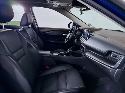 Certified 2023 Nissan Rogue SV w/ SV Premium B Package image 25