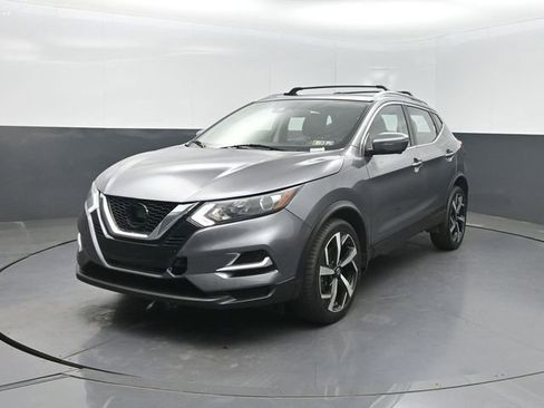 Used 2020 Nissan Rogue Sport SL AWD/4WD image 1
