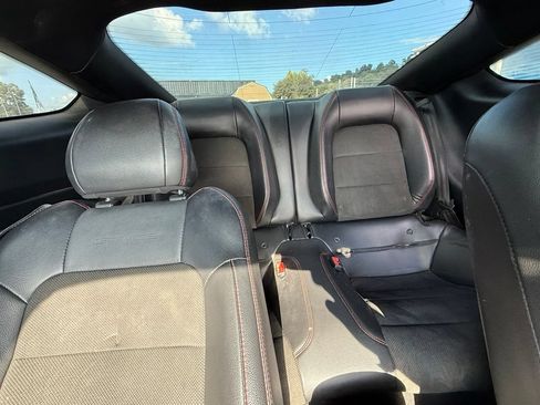 Used 2019 Ford Mustang GT Premium w/ Equipment Group 401A RWD image 19