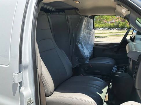 New 2026 GMC Savana 2500 Extended w/ Safety Package RWD image 35