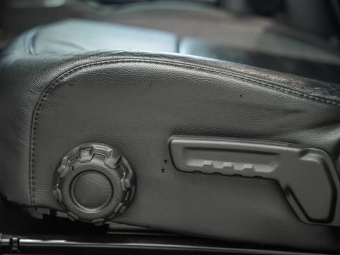 Used 2021 Jeep Wrangler Unlimited Sport AWD/4WD image 36