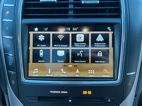 Used 2018 Lincoln MKX Reserve w/ Driver Assistance Package image 33