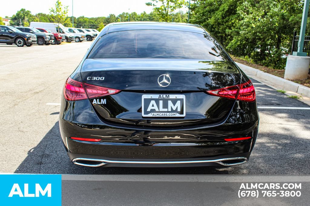 Used 2025 Mercedes-Benz C 300 Sedan image 9