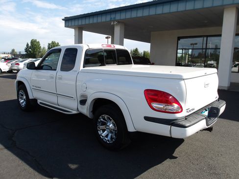 Used 2005 Toyota Tundra Limited image 3