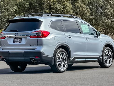 Used 2023 Subaru Ascent Touring image 4