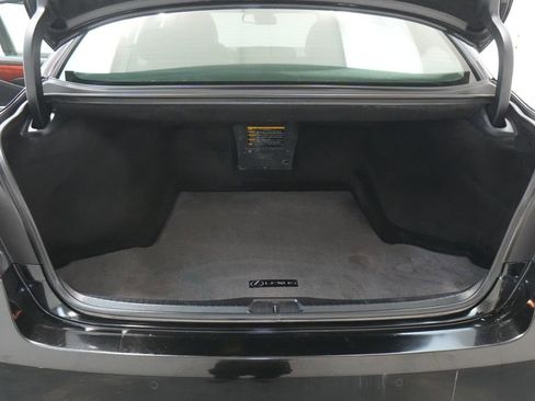 Used 2011 Lexus LS 460 AWD w/ Luxury Value Edition image 26