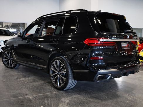 Used 2020 BMW X7 M50i w/ Dynamic Handling Package image 4