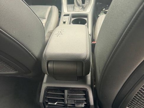 Used 2022 Audi Q3 2.0T Premium AWD/4WD image 27