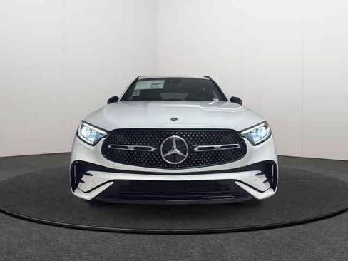 Certified 2026 Mercedes-Benz GLC 300 4MATIC image 2