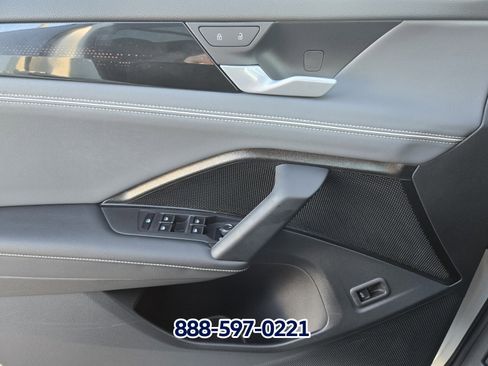 New 2026 Volkswagen Tiguan SEL R-Line image 21