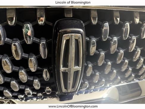 Certified 2023 Lincoln Aviator Black Label w/ Dynamic Handling Package AWD/4WD image 14